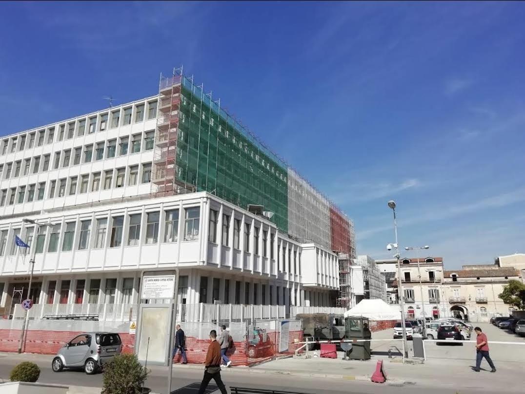 Апартаменты Casa Palazzine Ovest In Centro Citta Санта-Мария-Капуа-Ветере Экстерьер фото